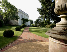 Large Formal Garden with Ornamental Lake