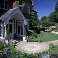 Large Front Garden, Berkshire